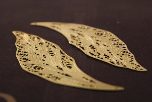 Филигранные элементы 7.3 см лист 2 шт под золото